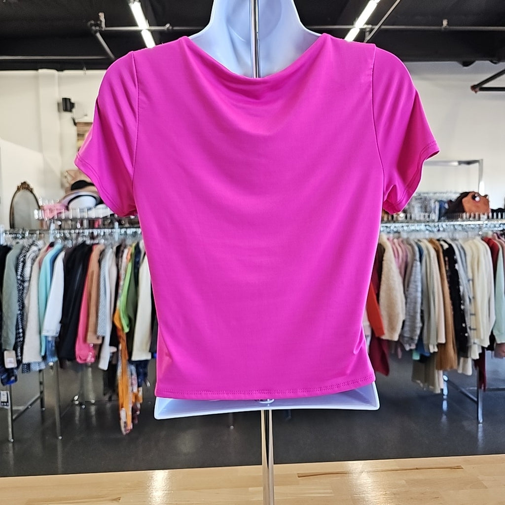 Live in the Moment Size L Pink Crop Top