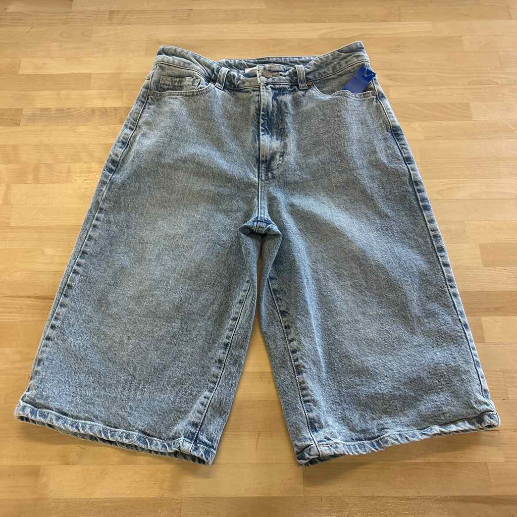 Habitiual Size M Blue Denim Preloved Jorts