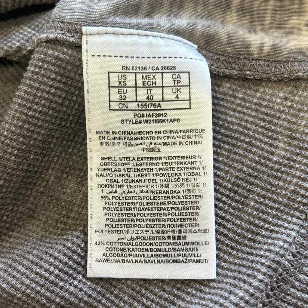 Guess Size XS Gray Preloved T-Shirt SS