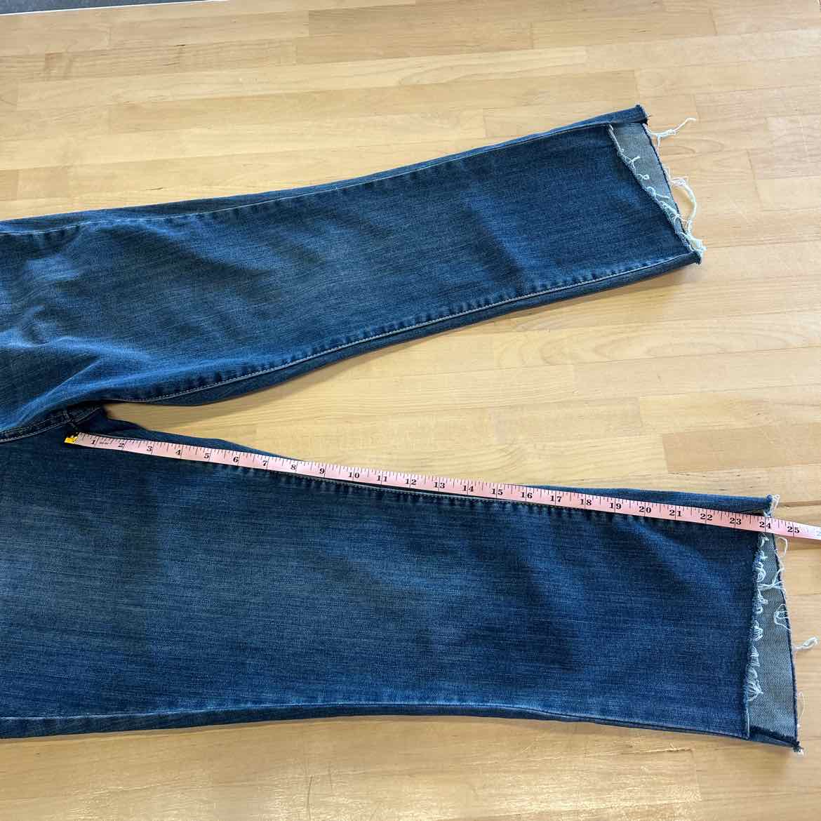 Seven 7 Size 10 Denim Preloved Jeans