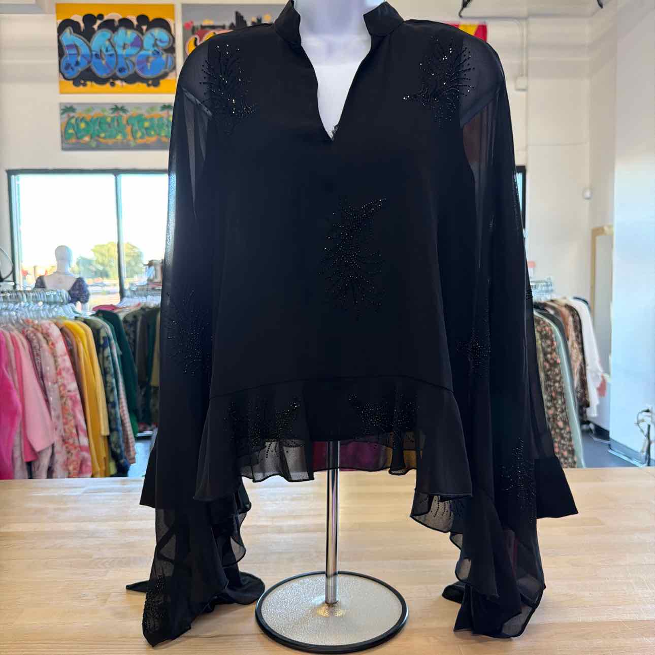 Vince Camuto V-Neck Flowy Blouse Women's