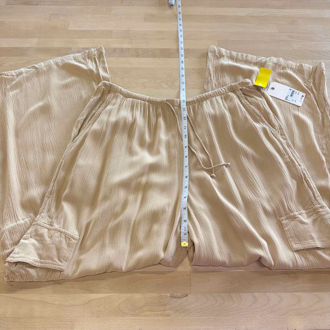 Billabong Juniors' Beach Babe High-Rise Cargo Pants