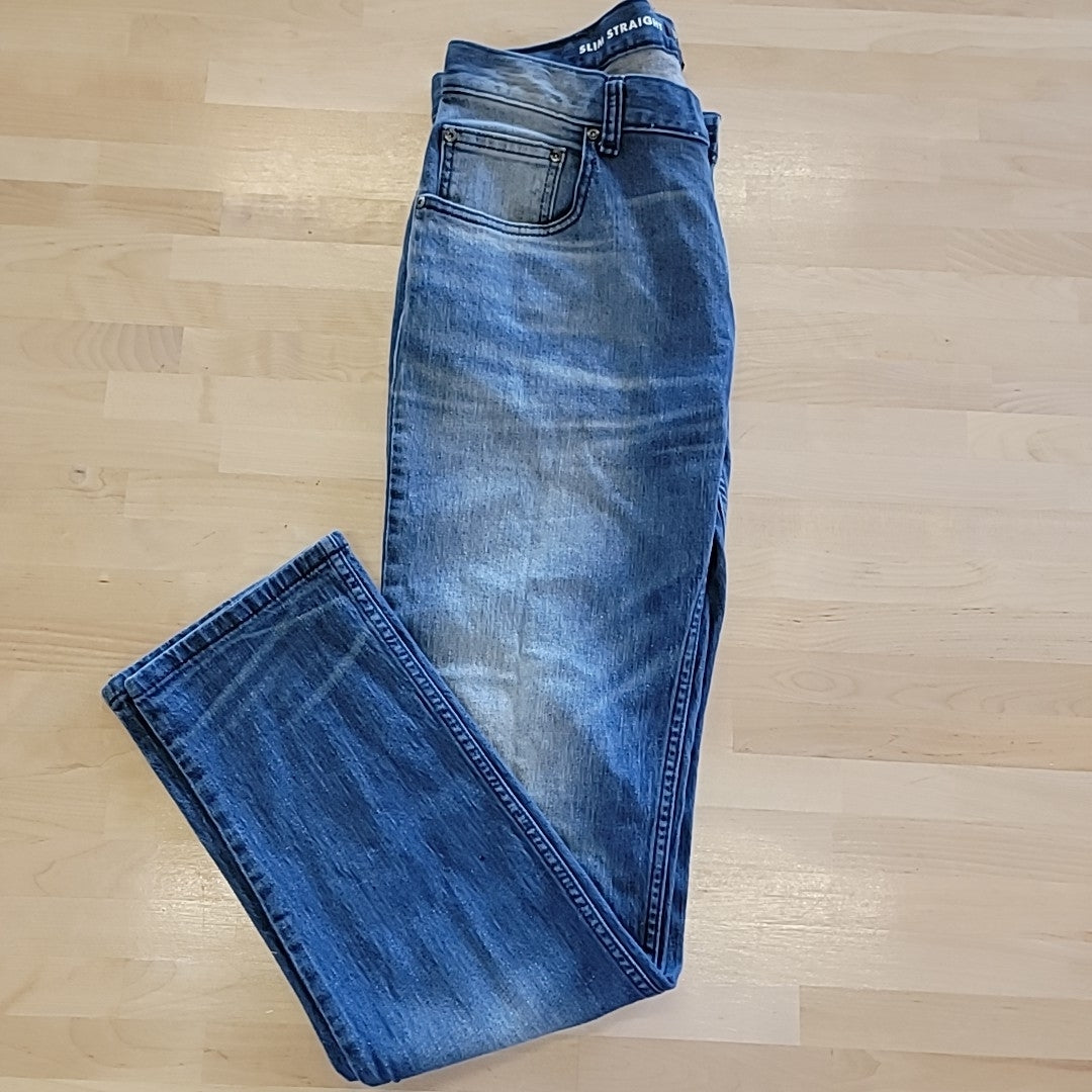 INC Men's Size 32 Blue MENS Slim Straight-Leg Jeans