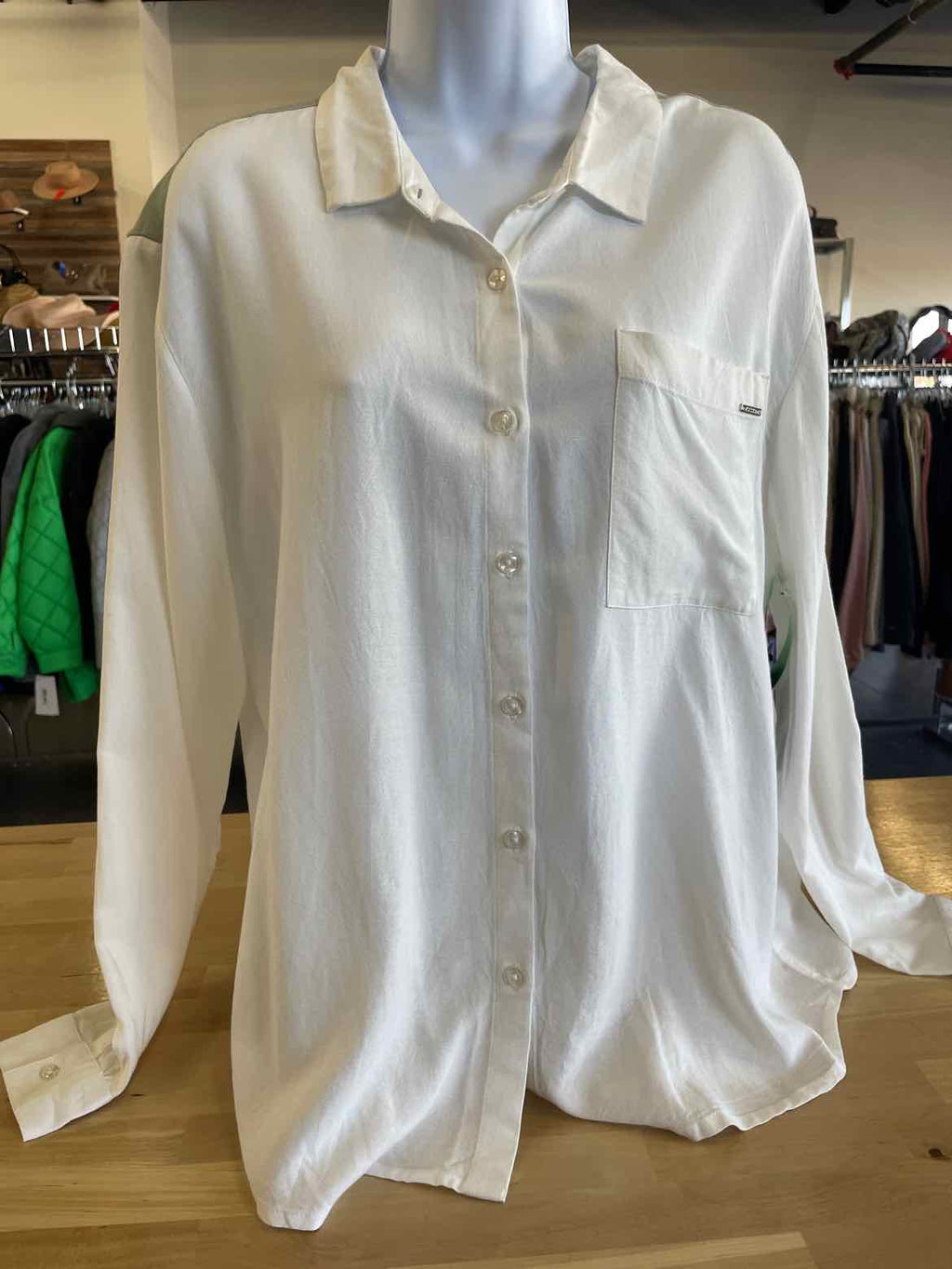 Volcom Size M White Long Sleeve