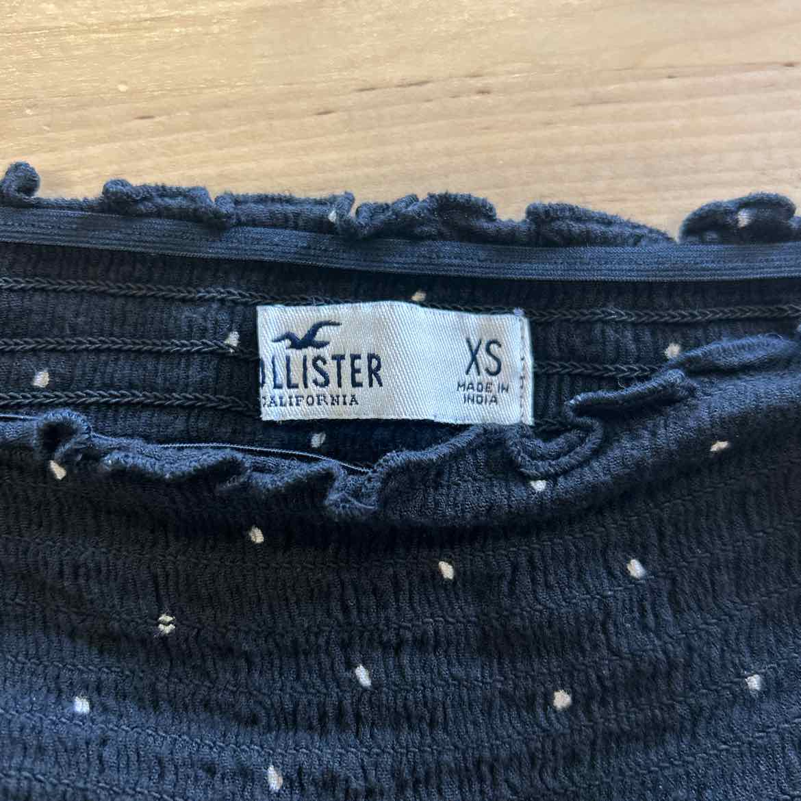 Hollister Size XS Black Blouse