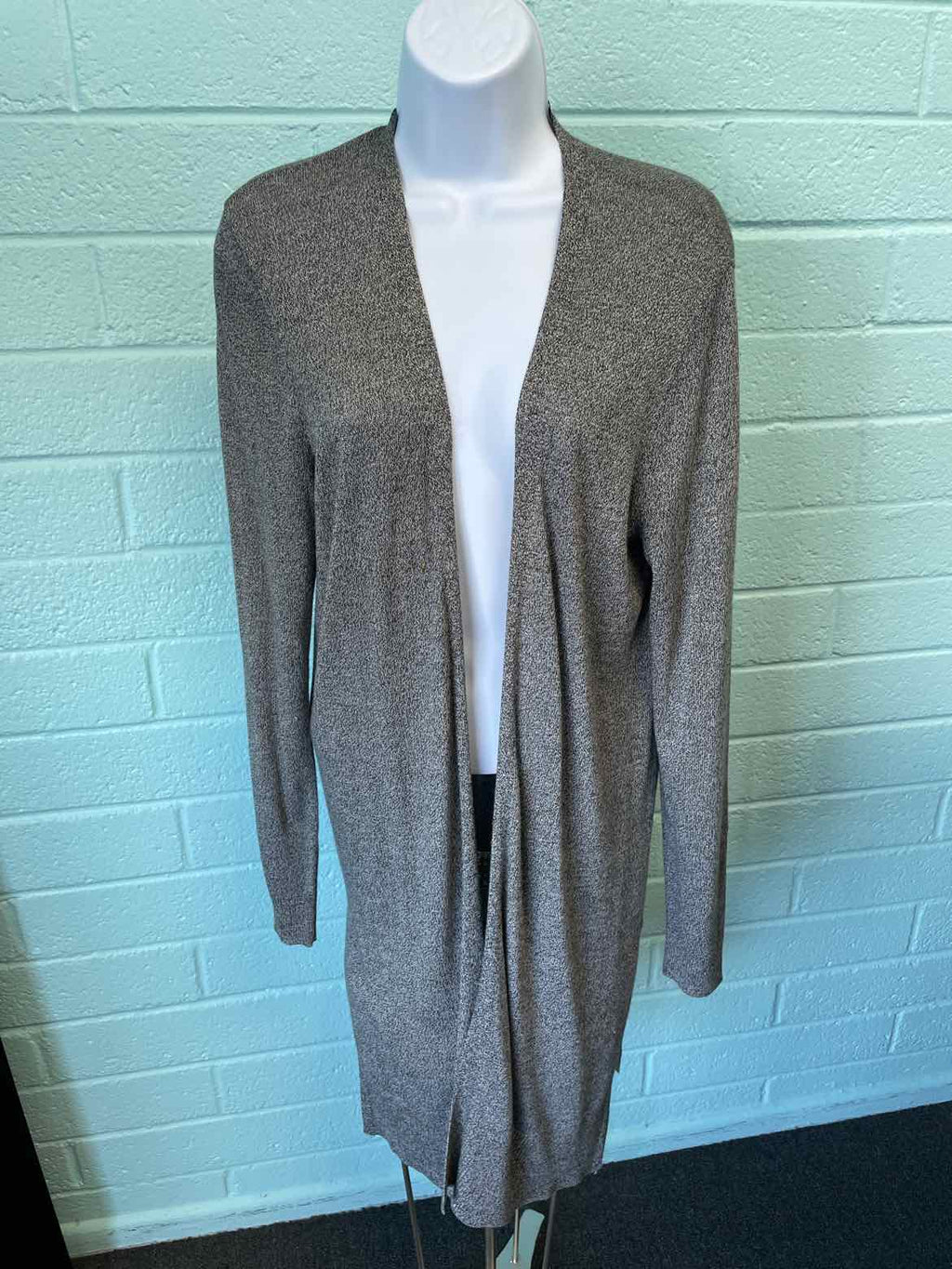 Worthington Size L Heather Gray Sweater