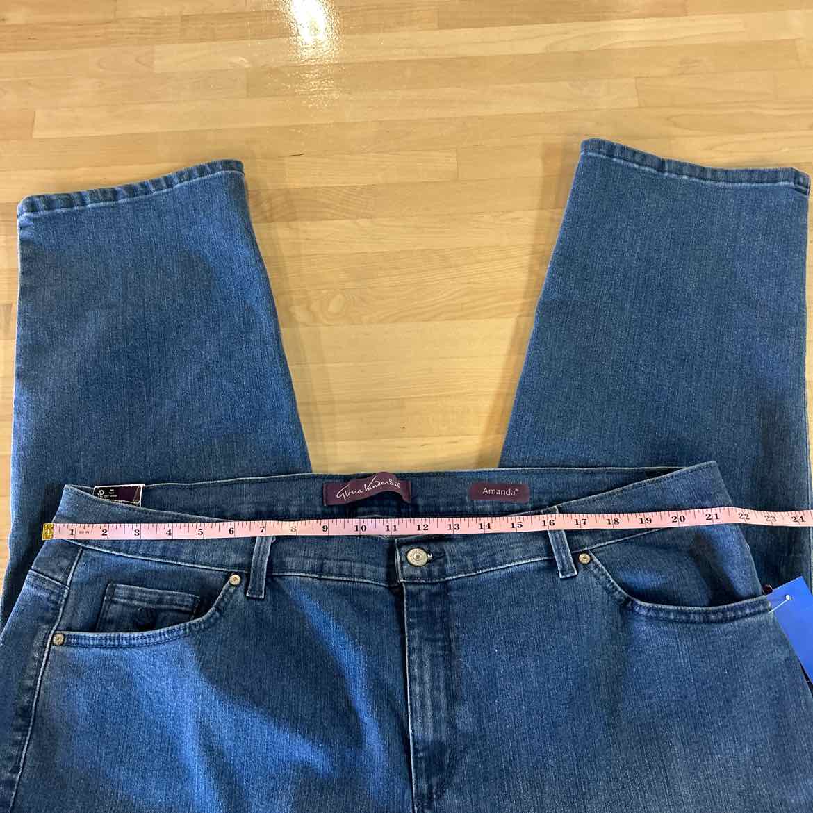 Gloria Vanderbilt Size 22W Blue New Jeans