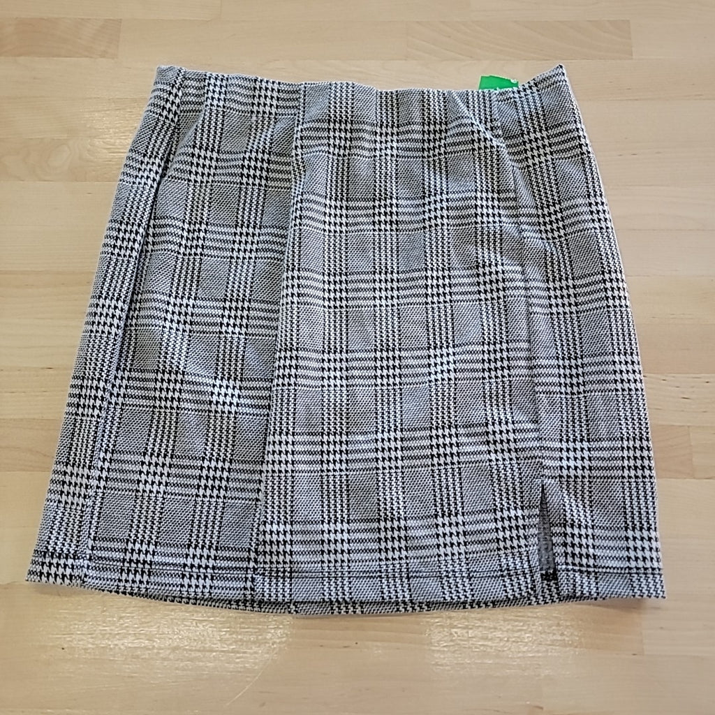 Originality Size S Black White Skirt