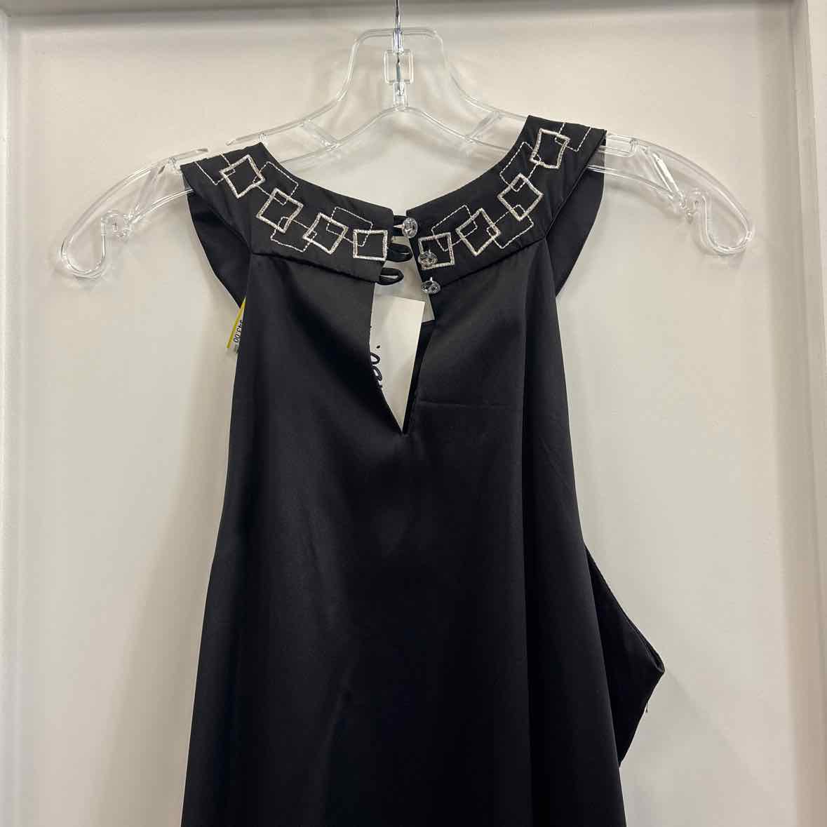 Nora G Size L Black Dress
