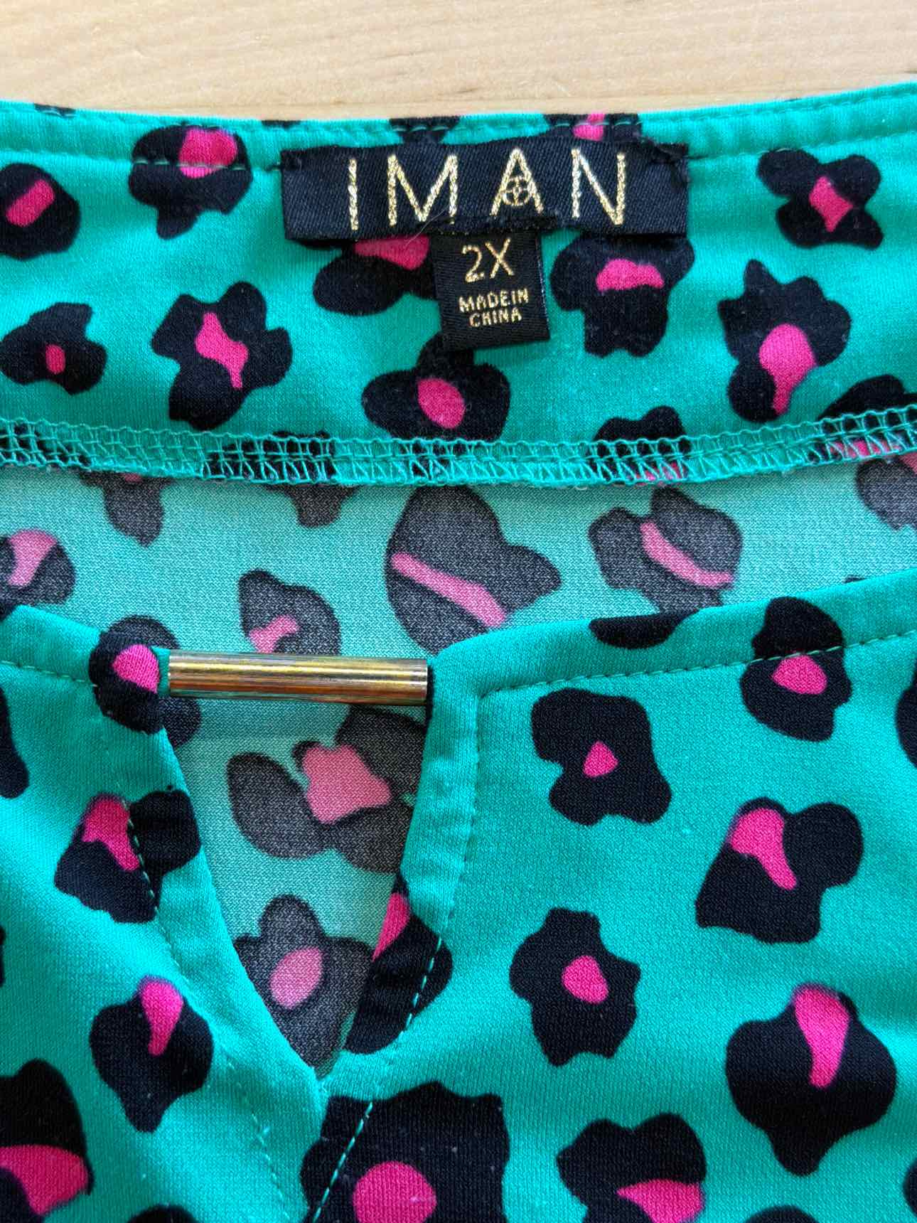 Iman Size 2X Green Blouse