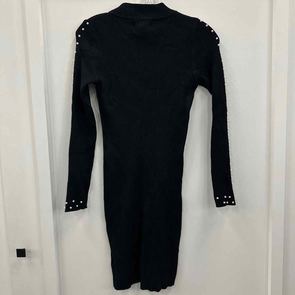 say what Size M Black Dress