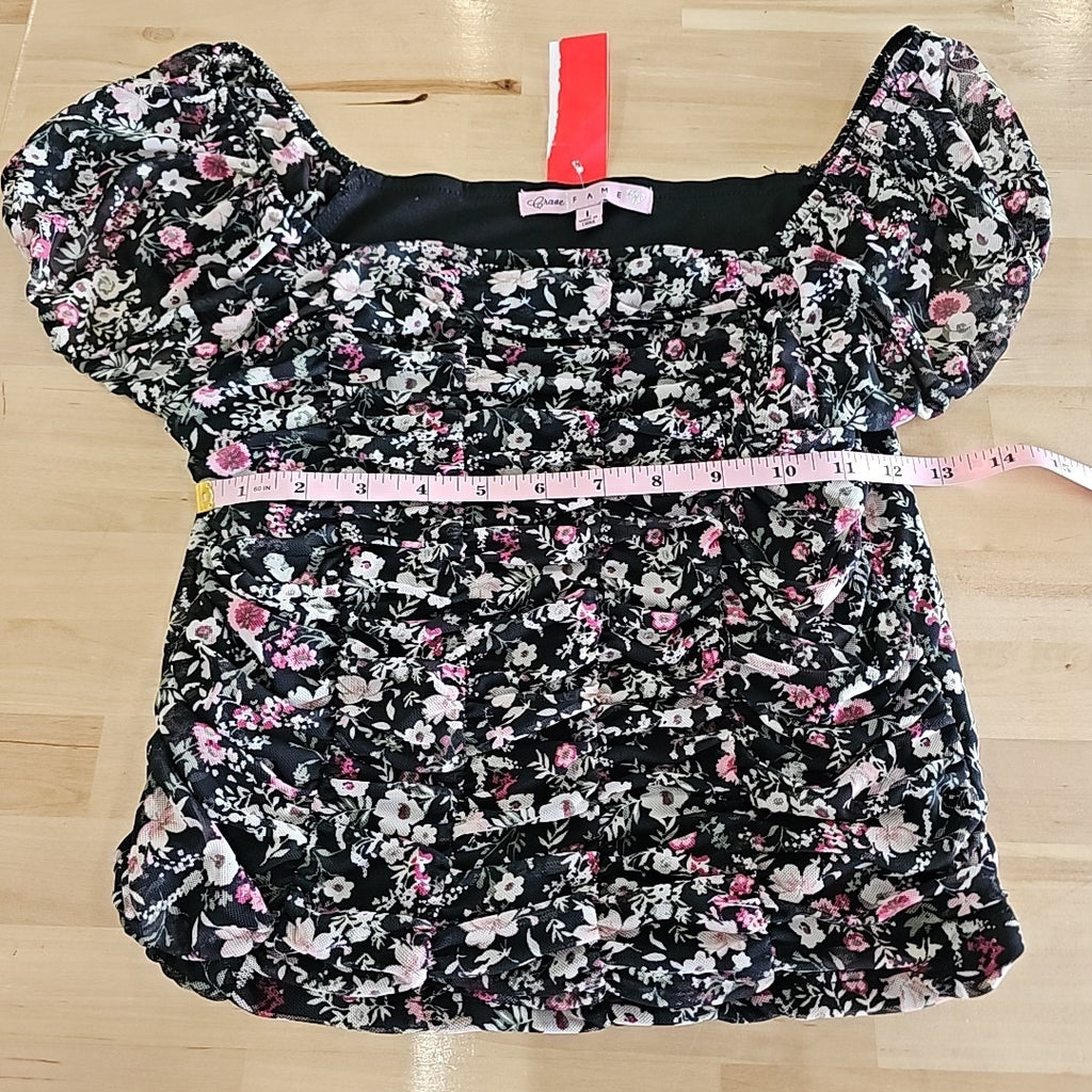 Fame Size L Black Blouse