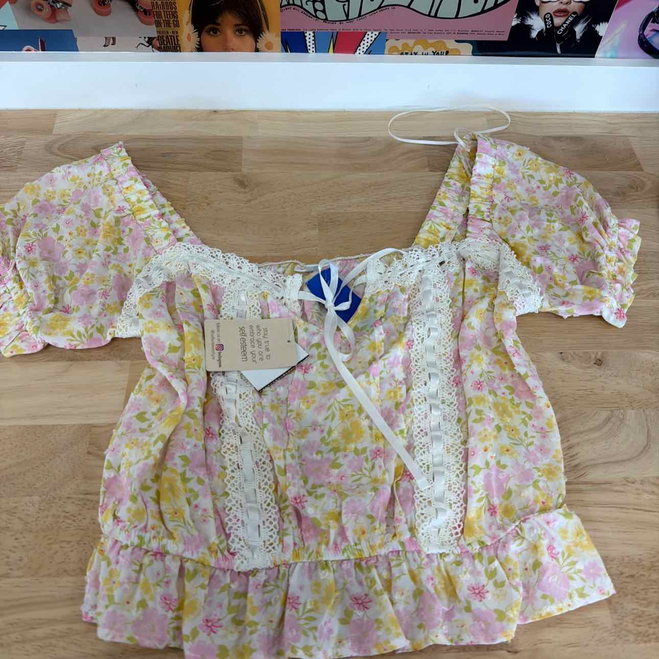 Self E Size S Self Esteem Floral Short Sleeve Peasant Blouse