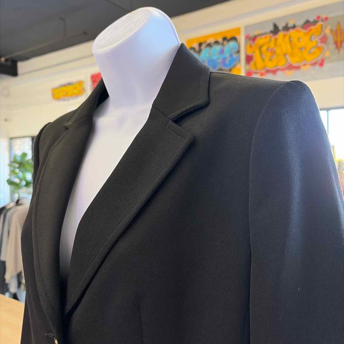 Georgiou Studio Size 2 Black Used Blazer