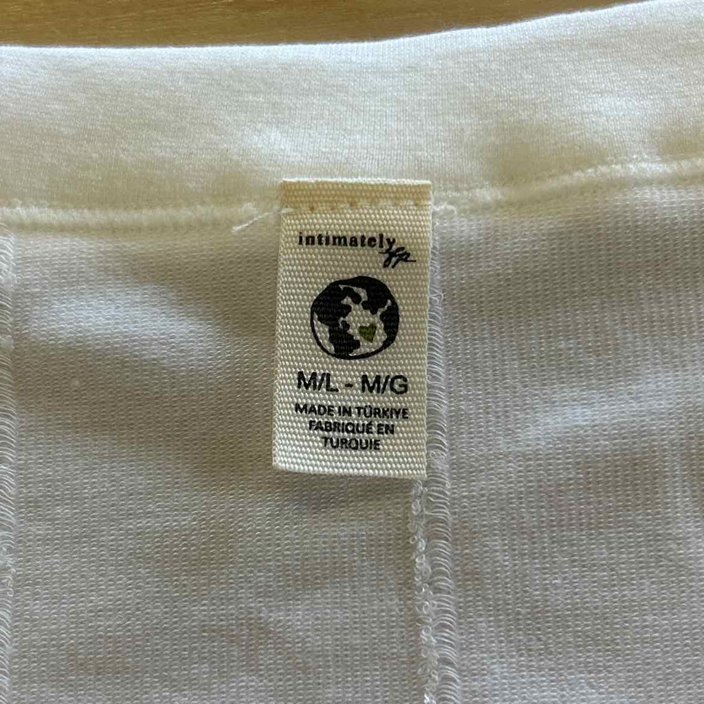 Intimately Size M/L White Preloved Tank