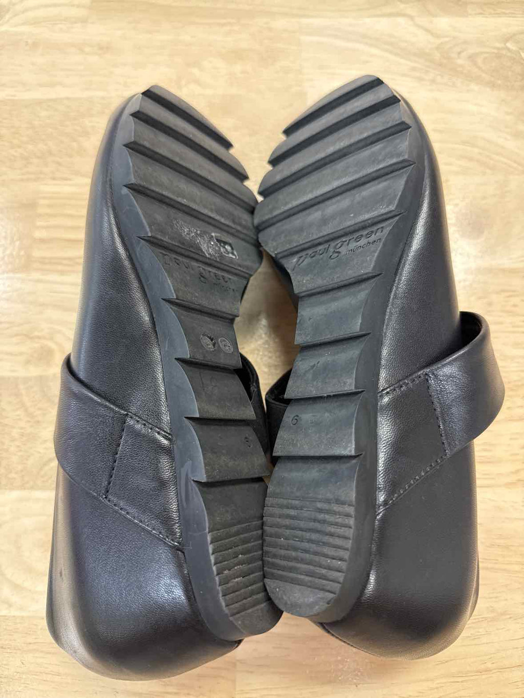 Paul Green Size 8.5 Black Leather Preloved Maryjane