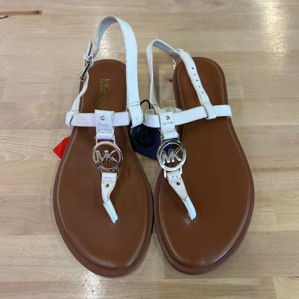 Michael Kors Size 6.5 brown/white Preloved Sandals