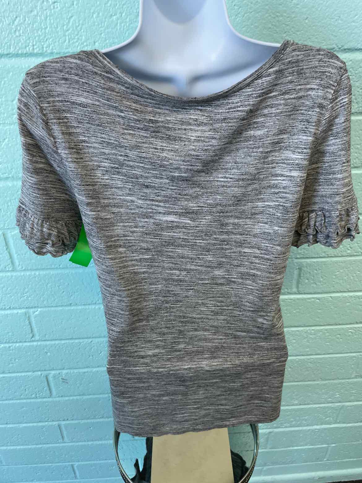So Size S Gray T-shirt