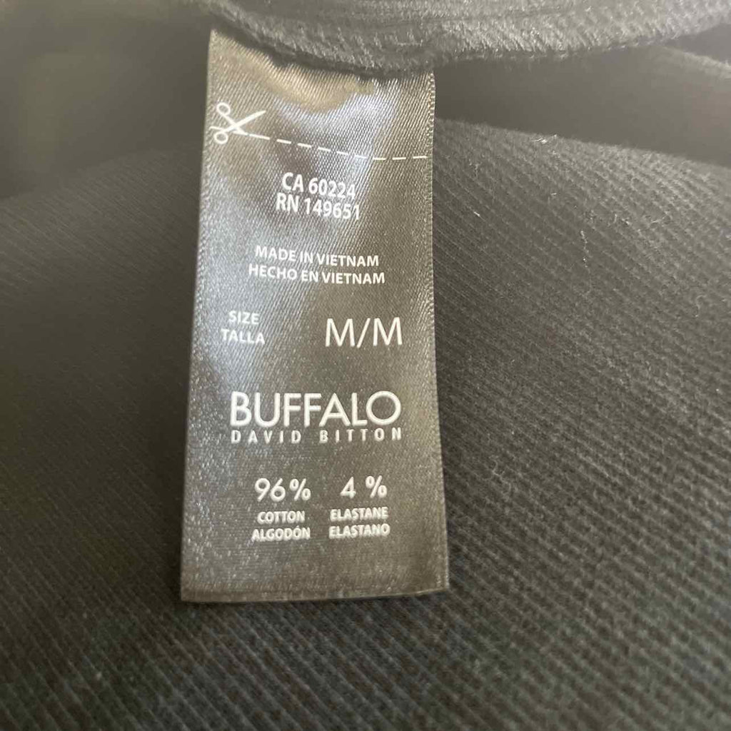 Buffalo Size M Black Preloved T-Shirt SS