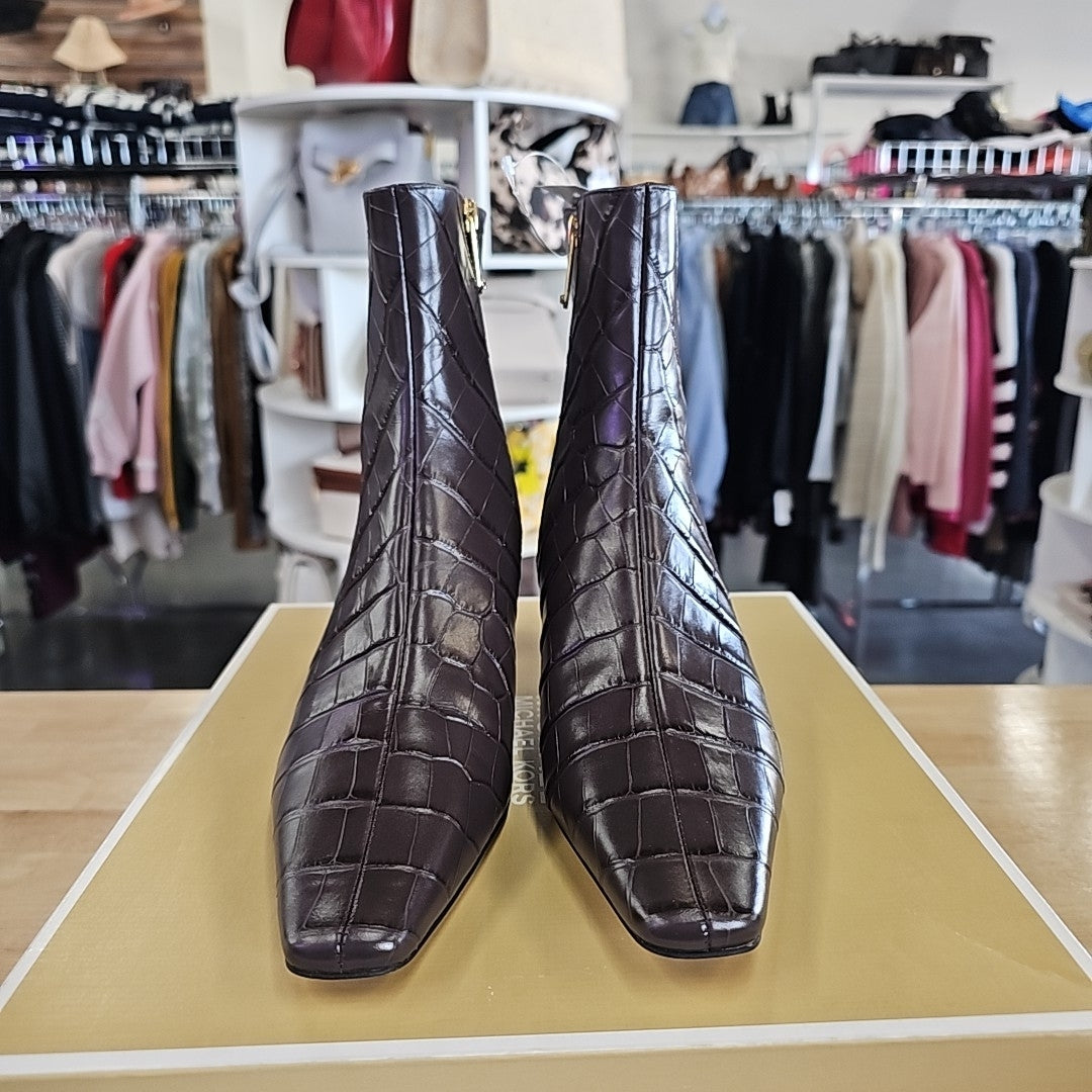 Michael Kors Size 6.5 Brown New Boots