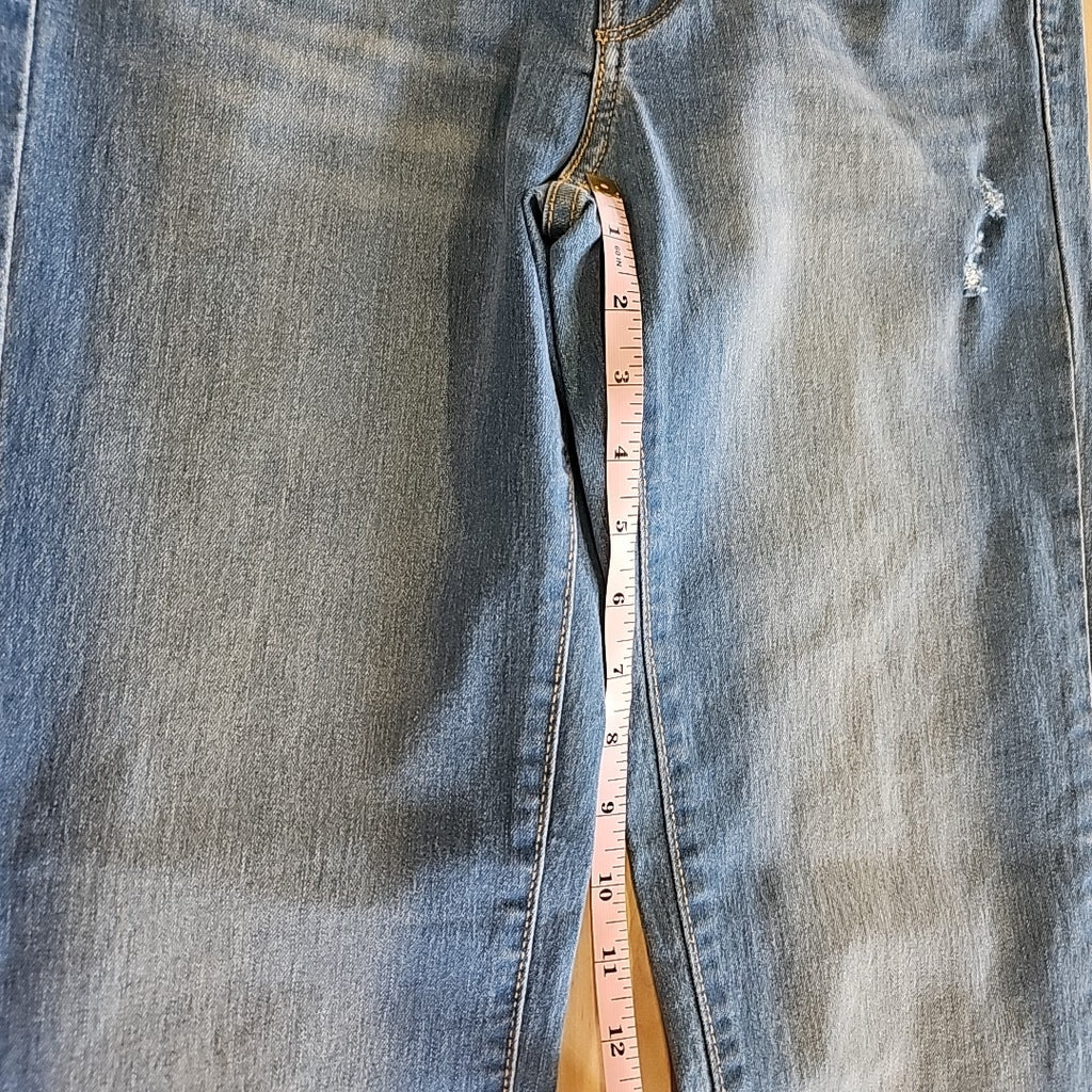 Women's Levi'sÂ® 314â„¢ Shaping Straight Jeans