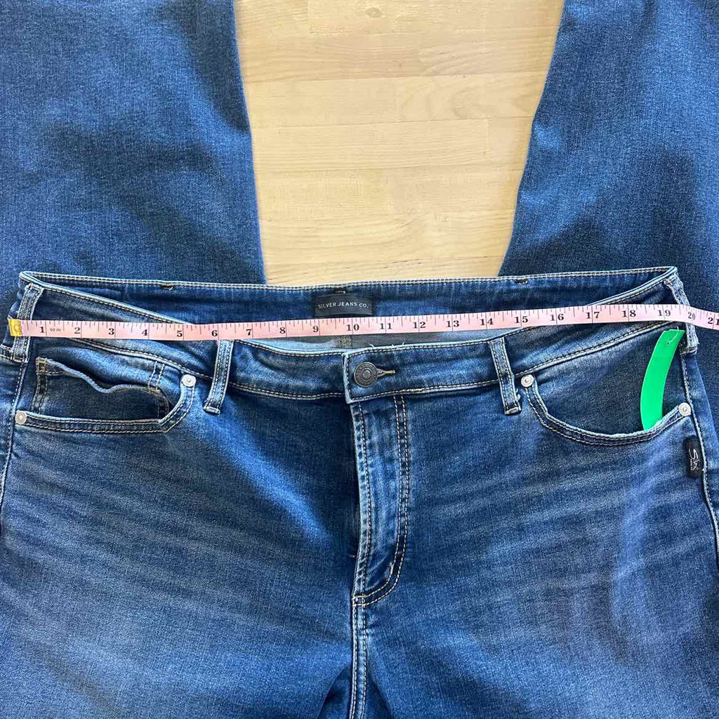 Silver Jean Co. Size 40x30 dark blue MENS Jeans