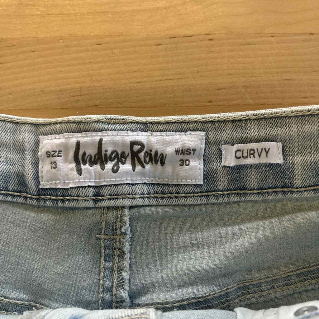 Indigo Rein Juniors' Embroidered Floral Frayed-Hem Denim Shorts - Light Blue