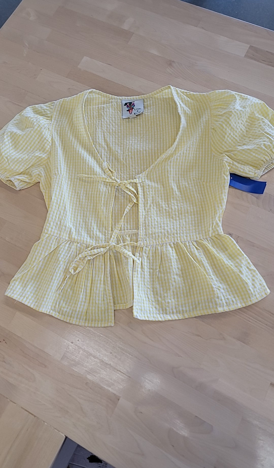 Live 4 Truth Size S Yellow Blouse