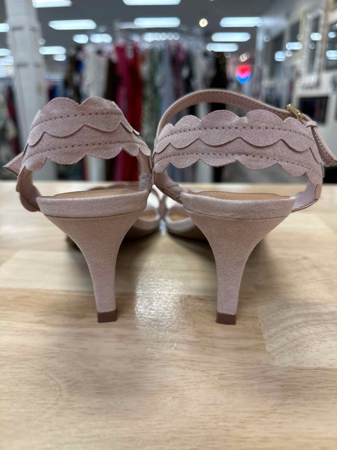 Amelia Grace Size 7 Blush Preloved Heels