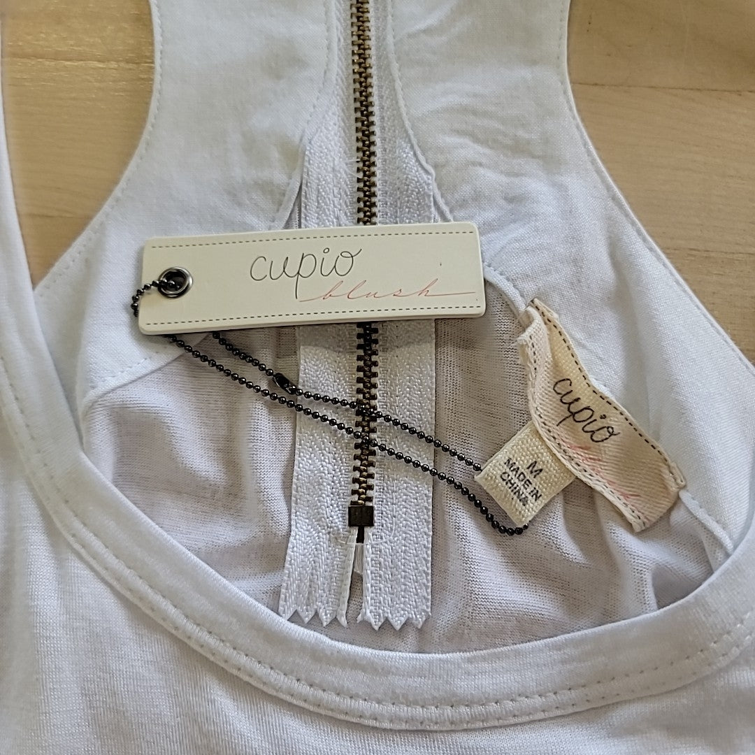 Cupio Size M White Tank