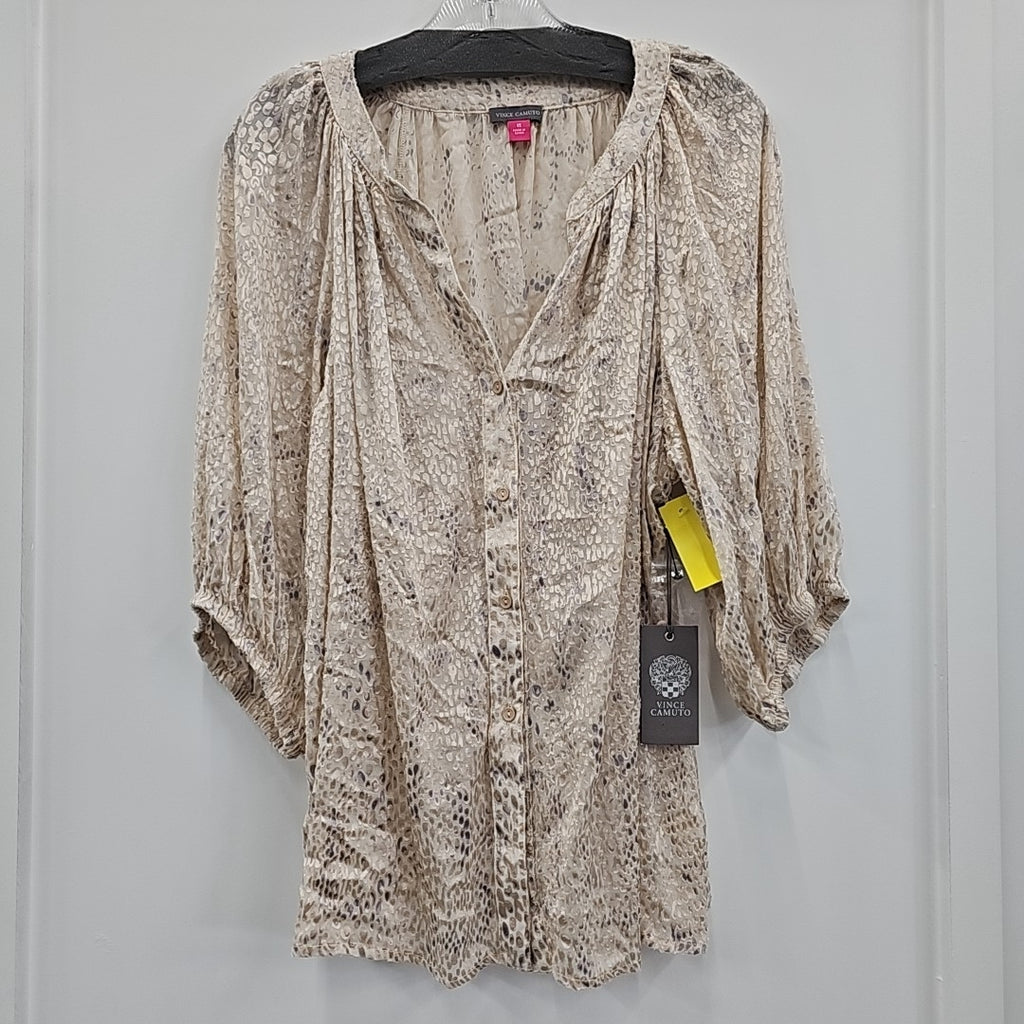 Vince Camuto Size 1X Beige Blouse