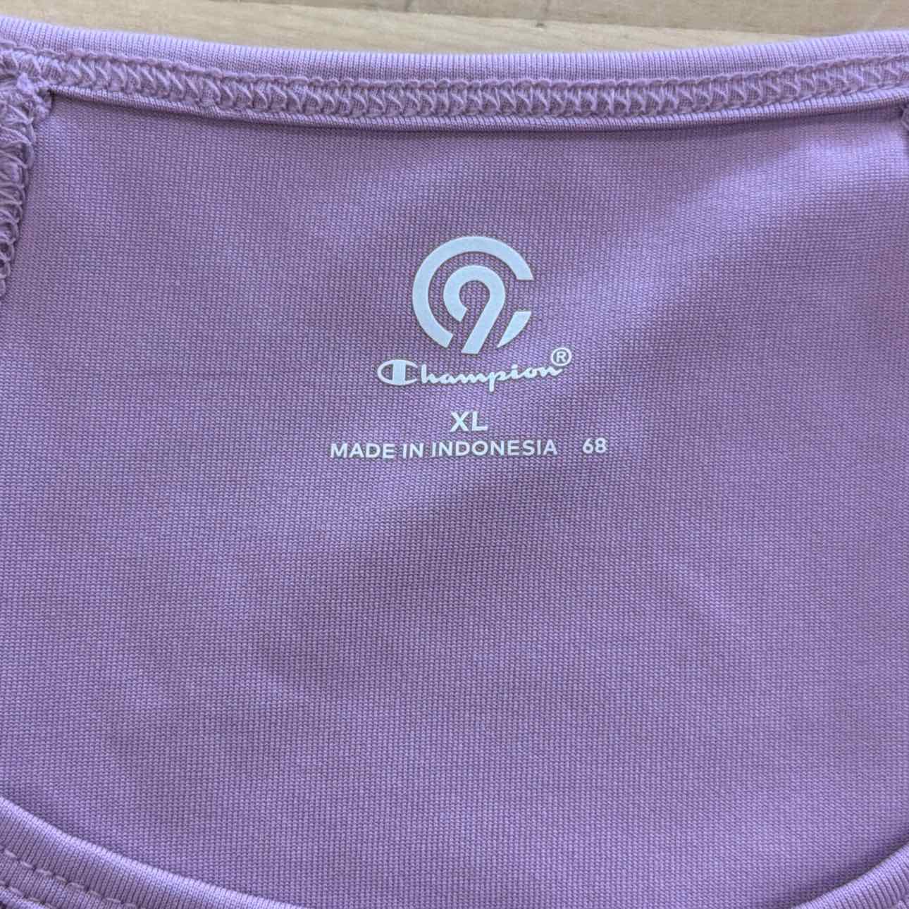 Champion Size XL Lavender Preloved Athletic Tee