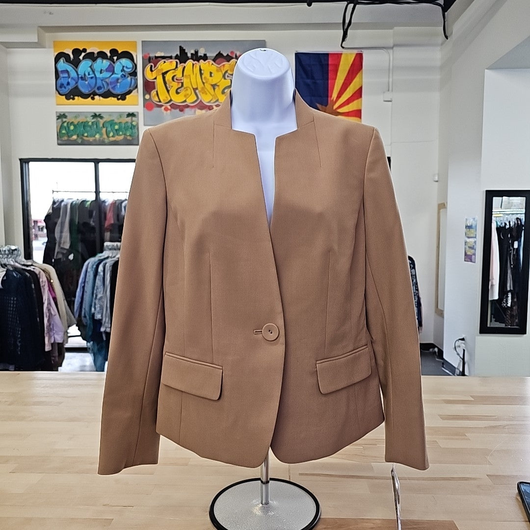 Le Suit Women's Stand-Collar One-Button Pantsuit, Regular & Petite - Camel