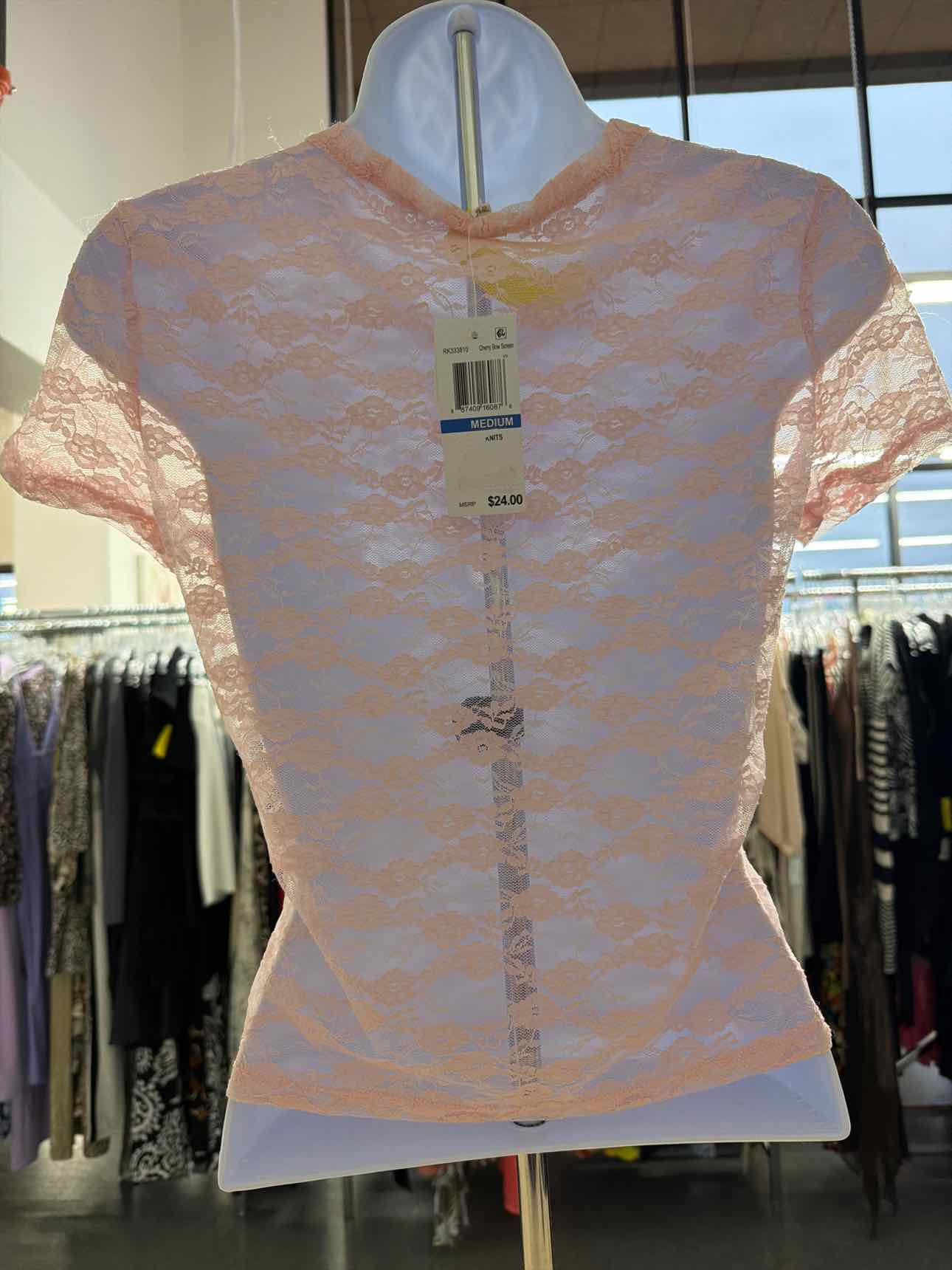 ultra flirt Size M Pink New Shirt
