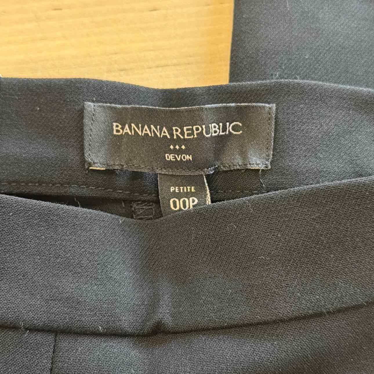 Banana Republic Size 00P Black New Pants