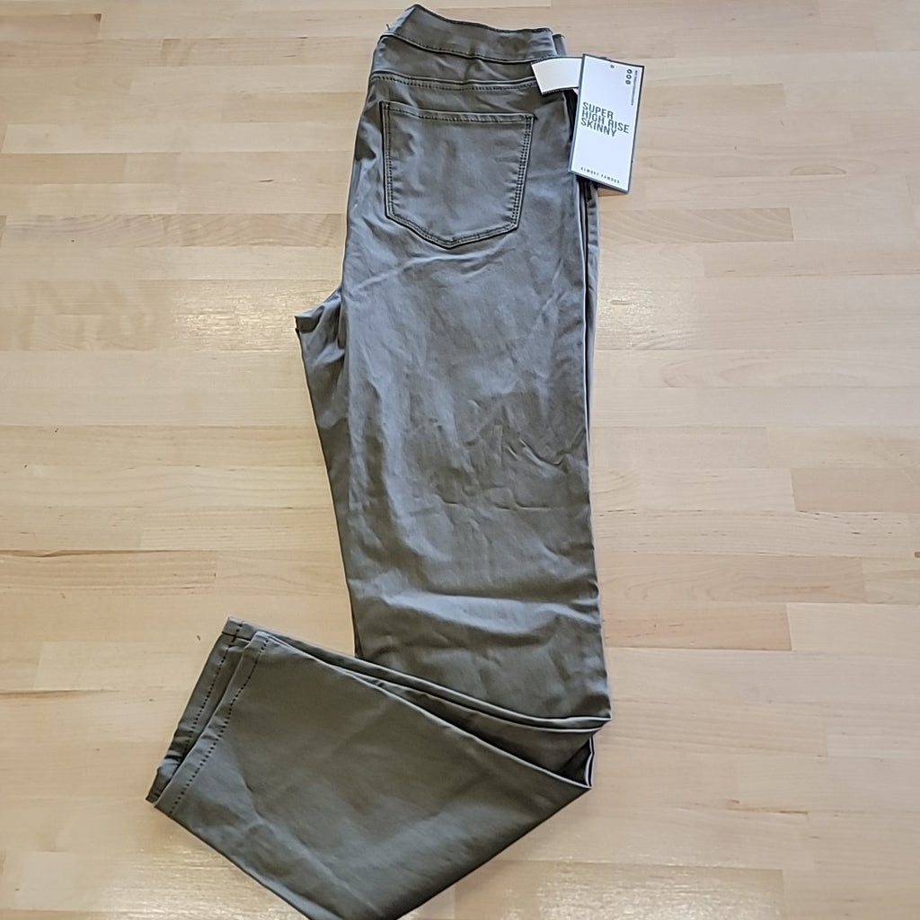 Almost Famous Size 13 Green Coated High-Rise Skinny Pants NWT