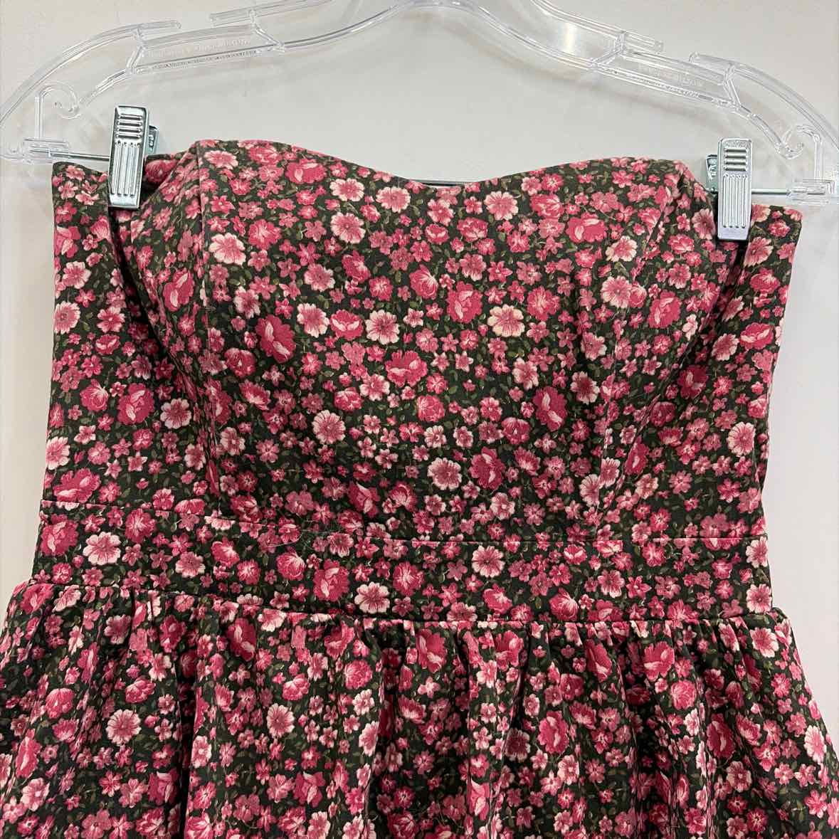 sounds & matter Size M Pink & Green Preloved Dress