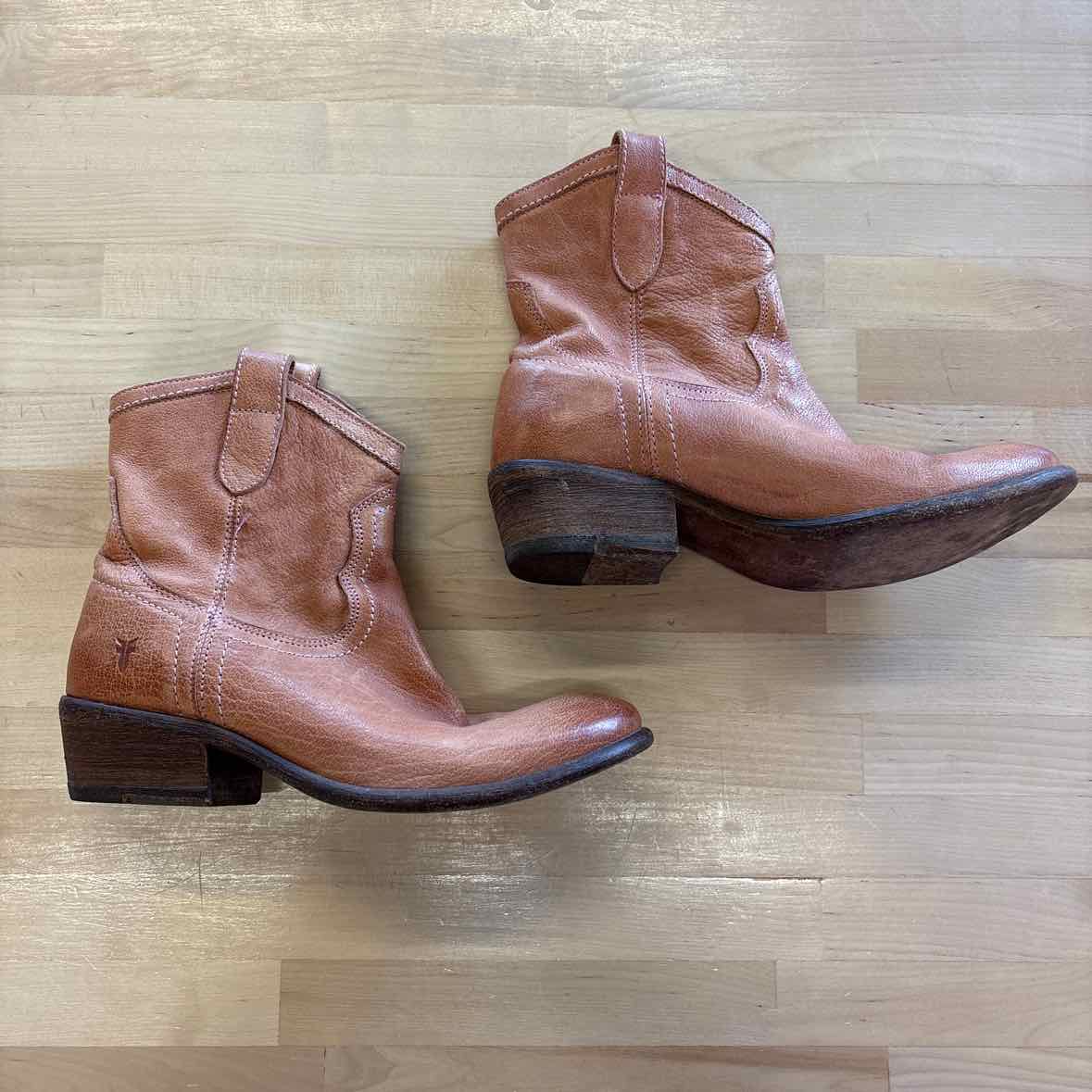Frye Size 6 Brown Leather Preloved Cowboy Boots