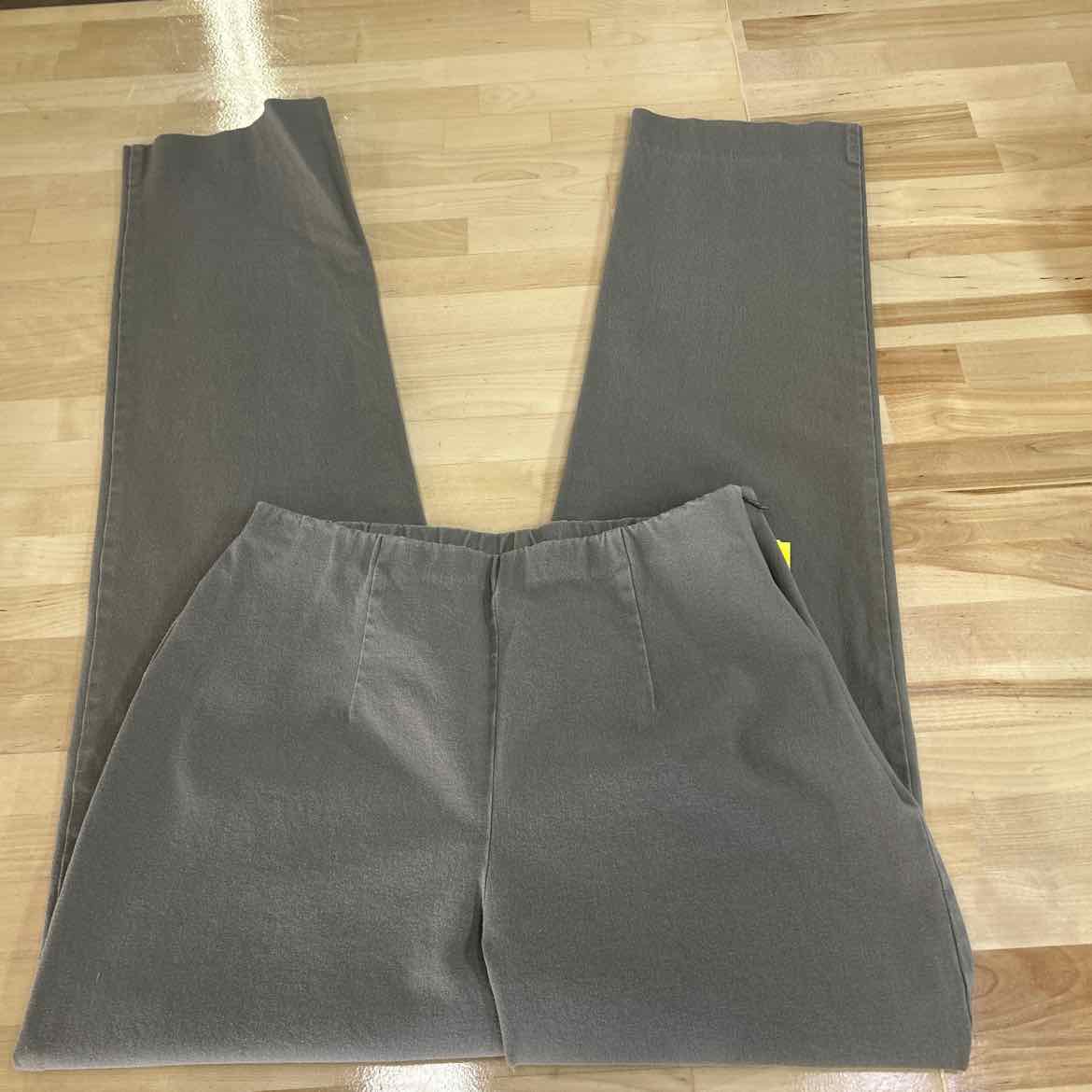 Eddie Bauer Size 8 Tan Preloved Pants