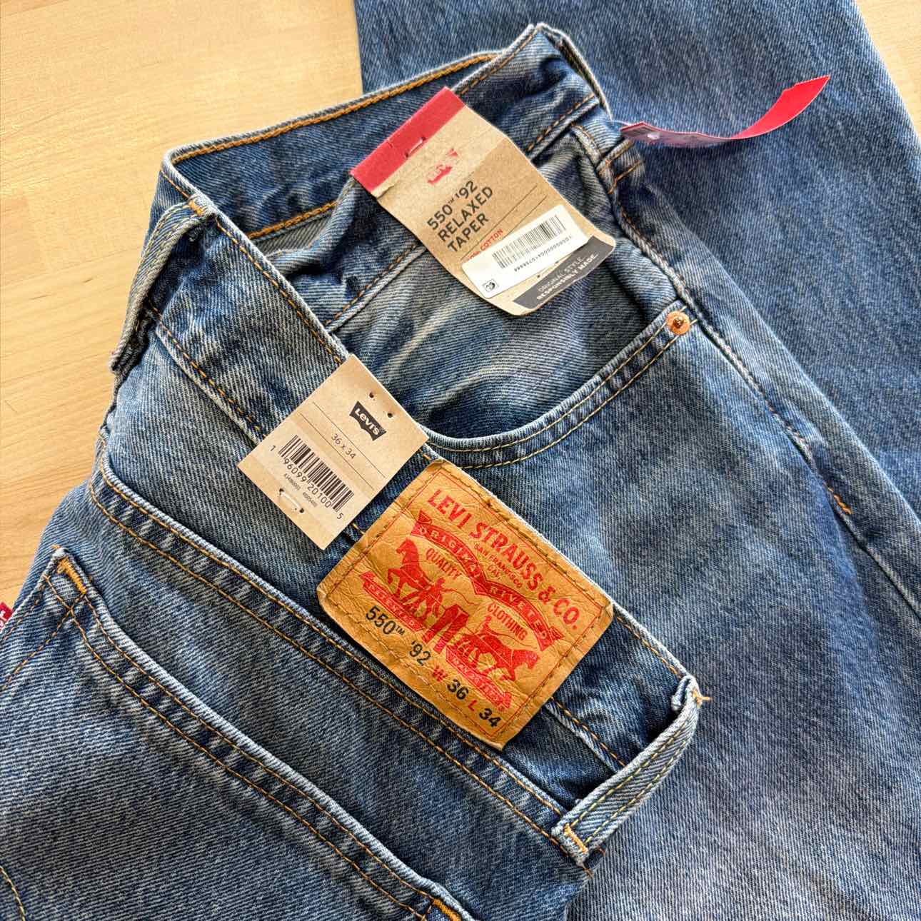 Levi's Men's 550 '92 Relaxed Taper Jeans - Little Fade