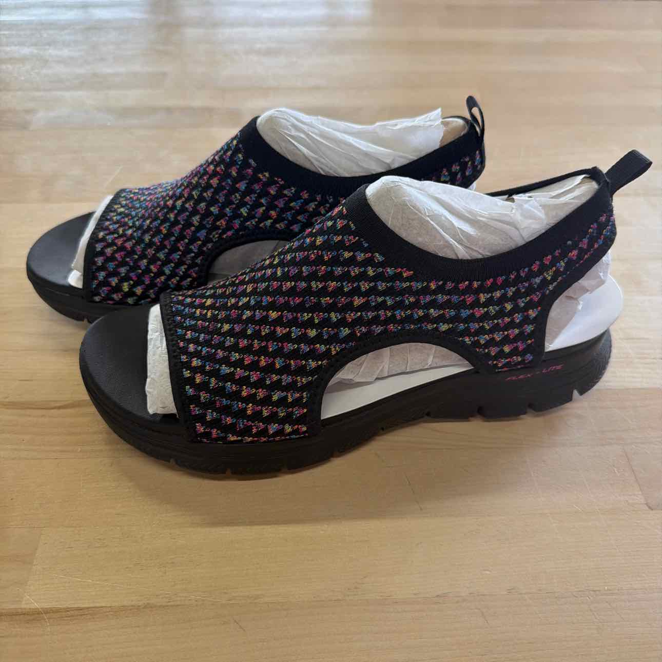 Skechers Size 10 Multi-Color New Sandals