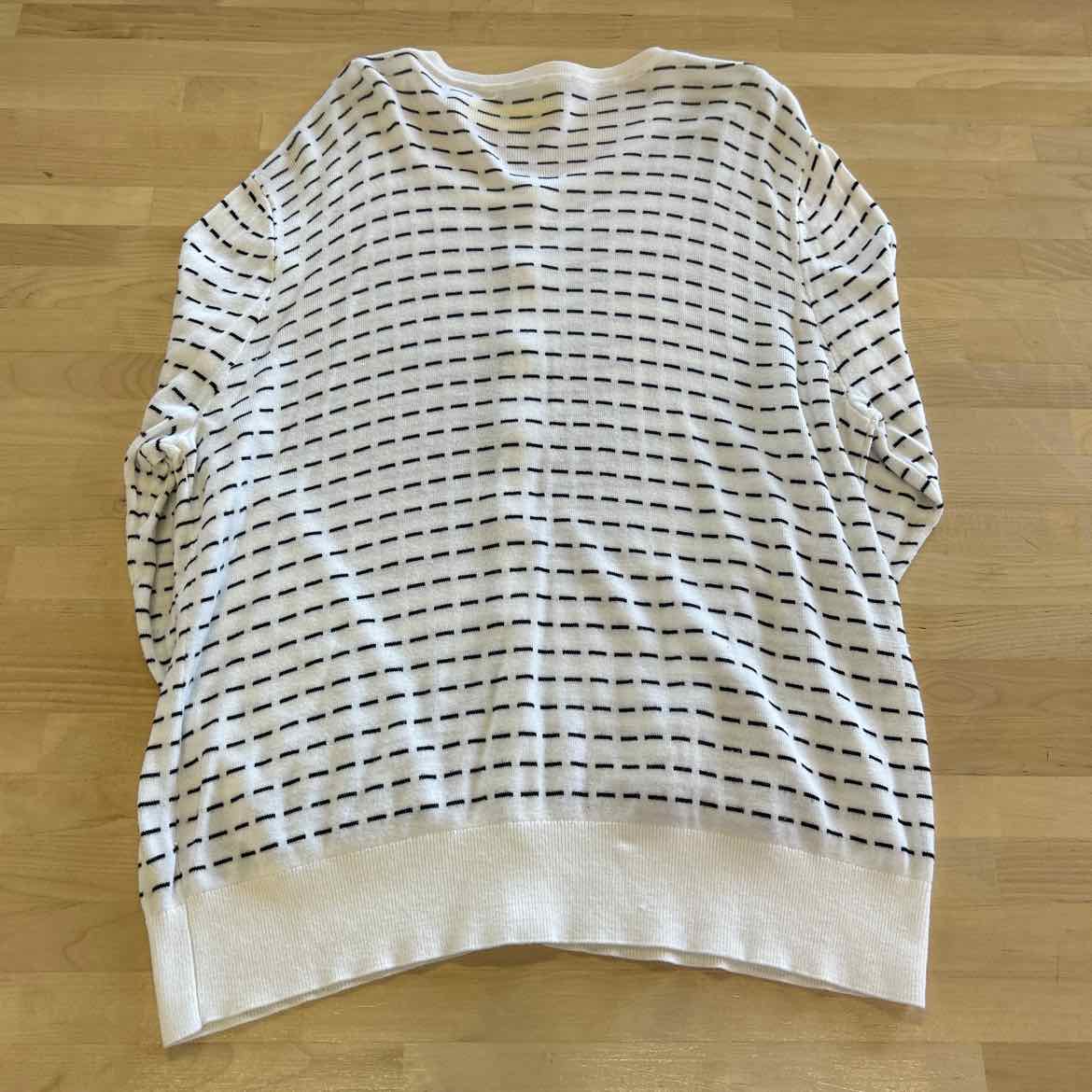 Cable & Gauge Size L White Cardigan