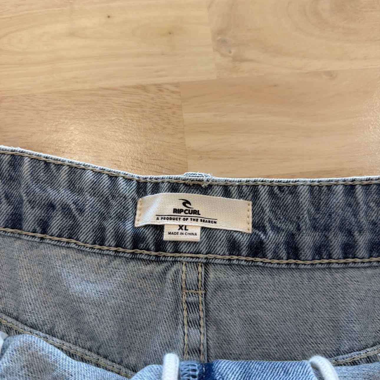 Oneill Size XL Blue New Skirt