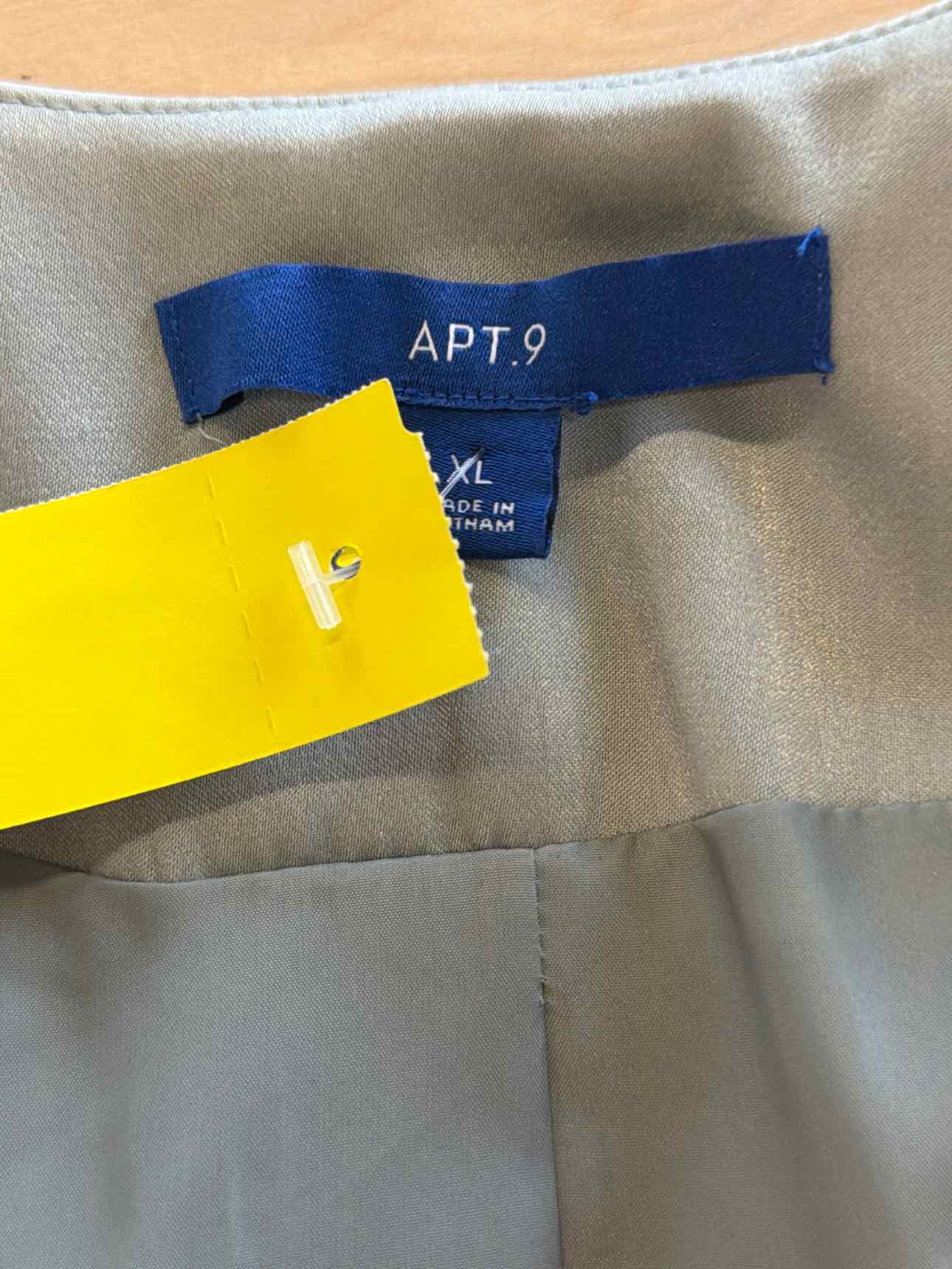 Apt9 Size XL Green Blazer