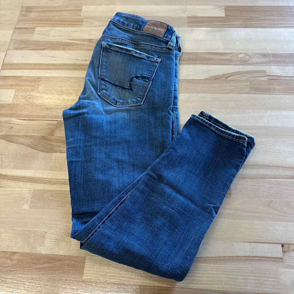 American Eagle Size 4 Blue Preloved Jeans