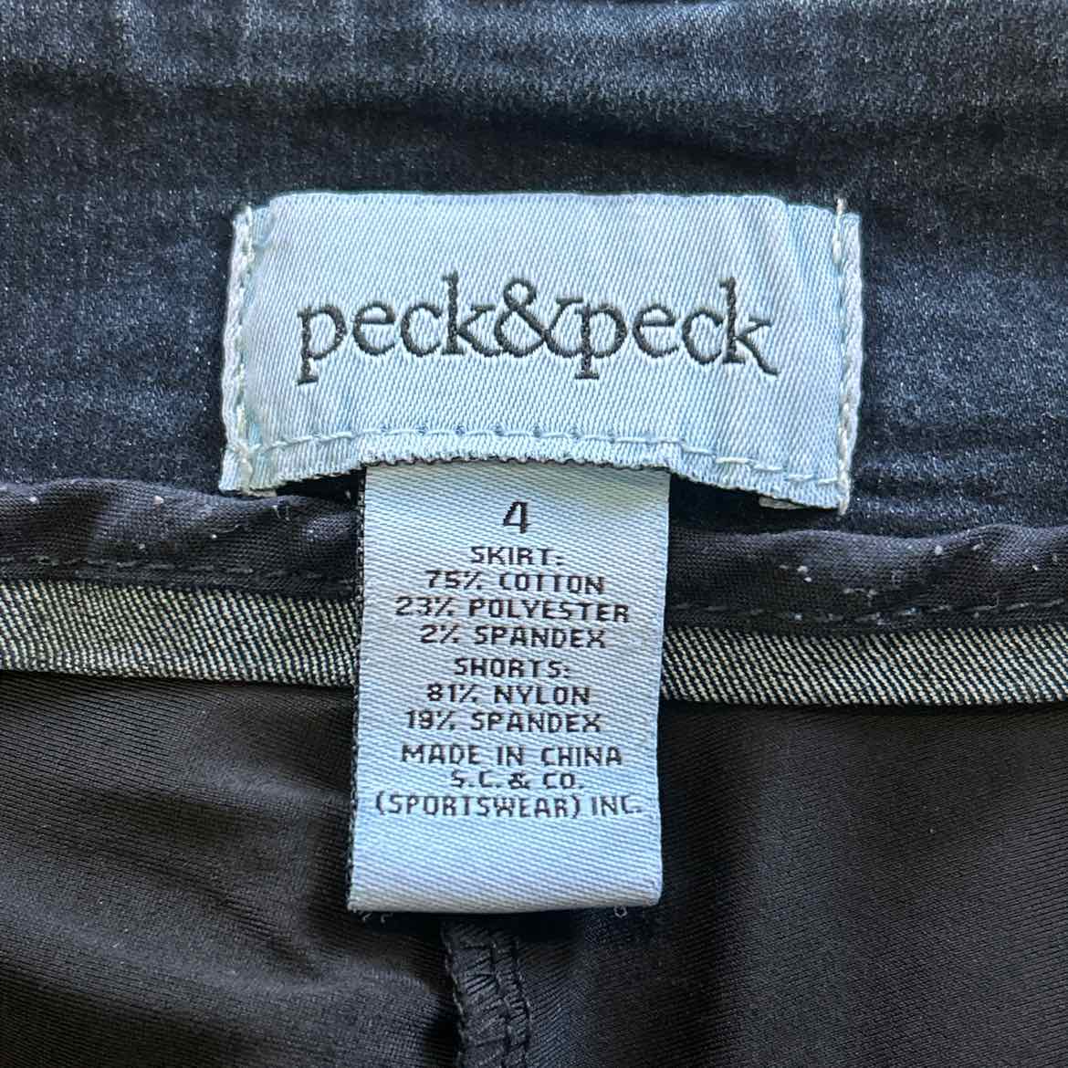 Peck&Peck Size 4 Navy Denim Preloved Skirt