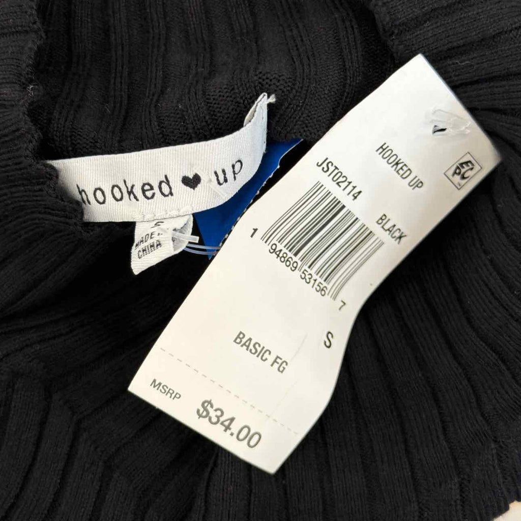 hooked up Size S Mock-Neck Rib-Knit Sweater