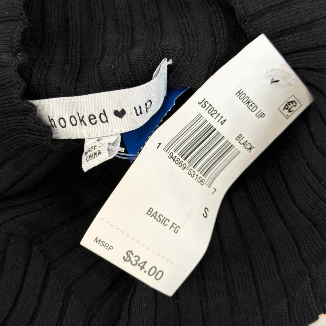 hooked up Size S Mock-Neck Rib-Knit Sweater