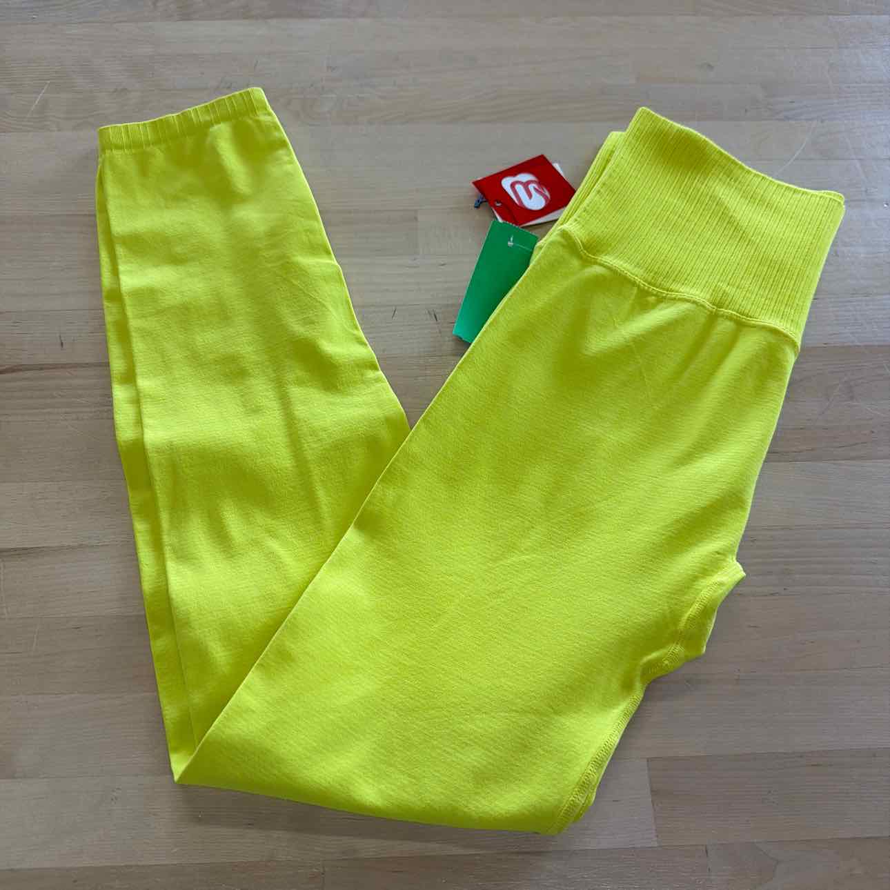 Vermont Size M Green Athletic Pants