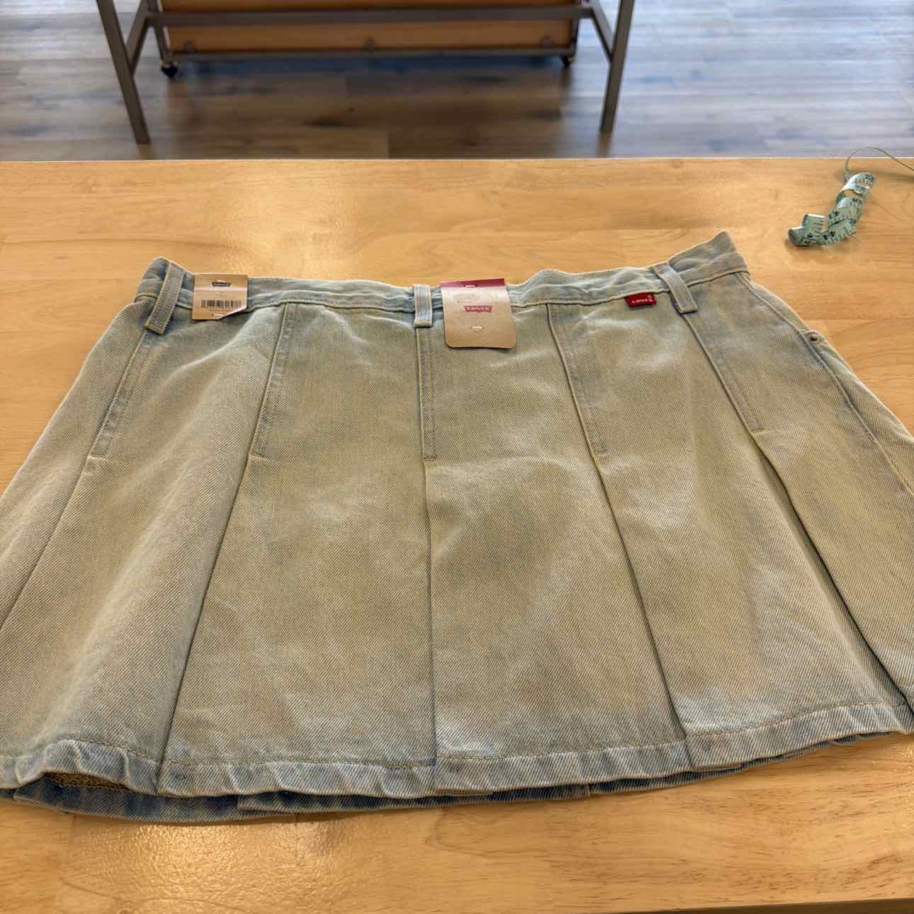 Levi's Size 33 Blue New Skirt